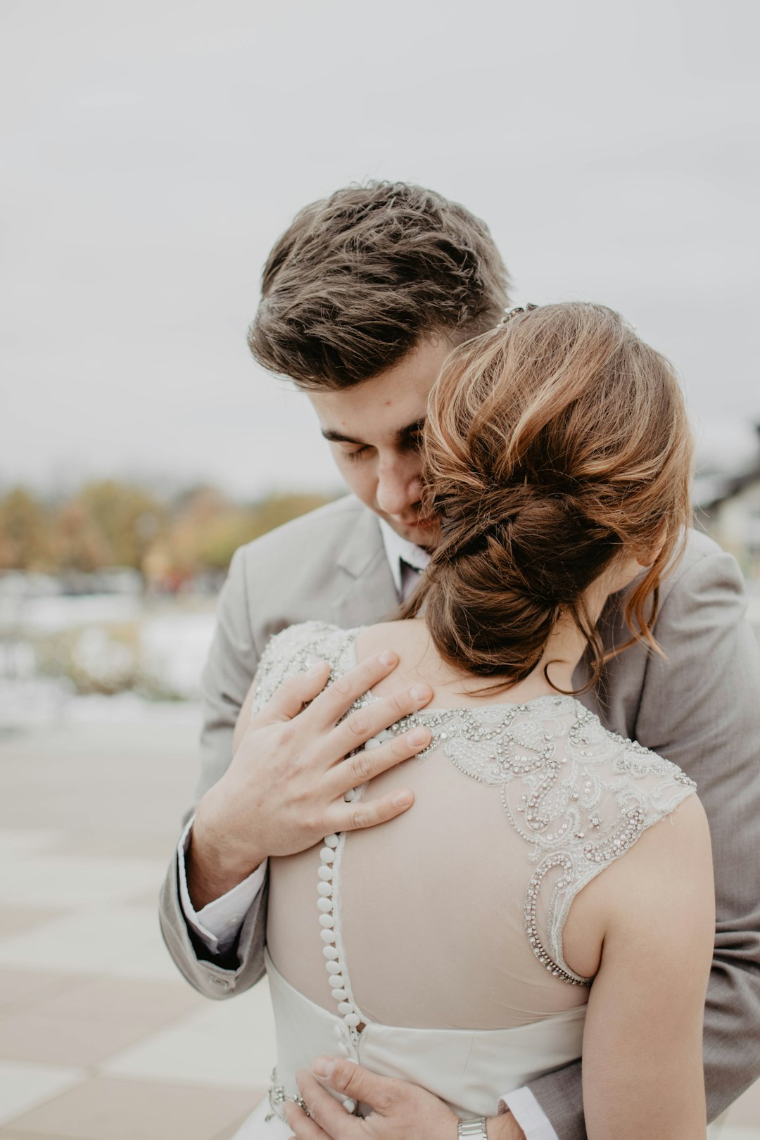Abiti da Sposa Alternativi: Per una Cerimonia Fuori Dagli Schemi