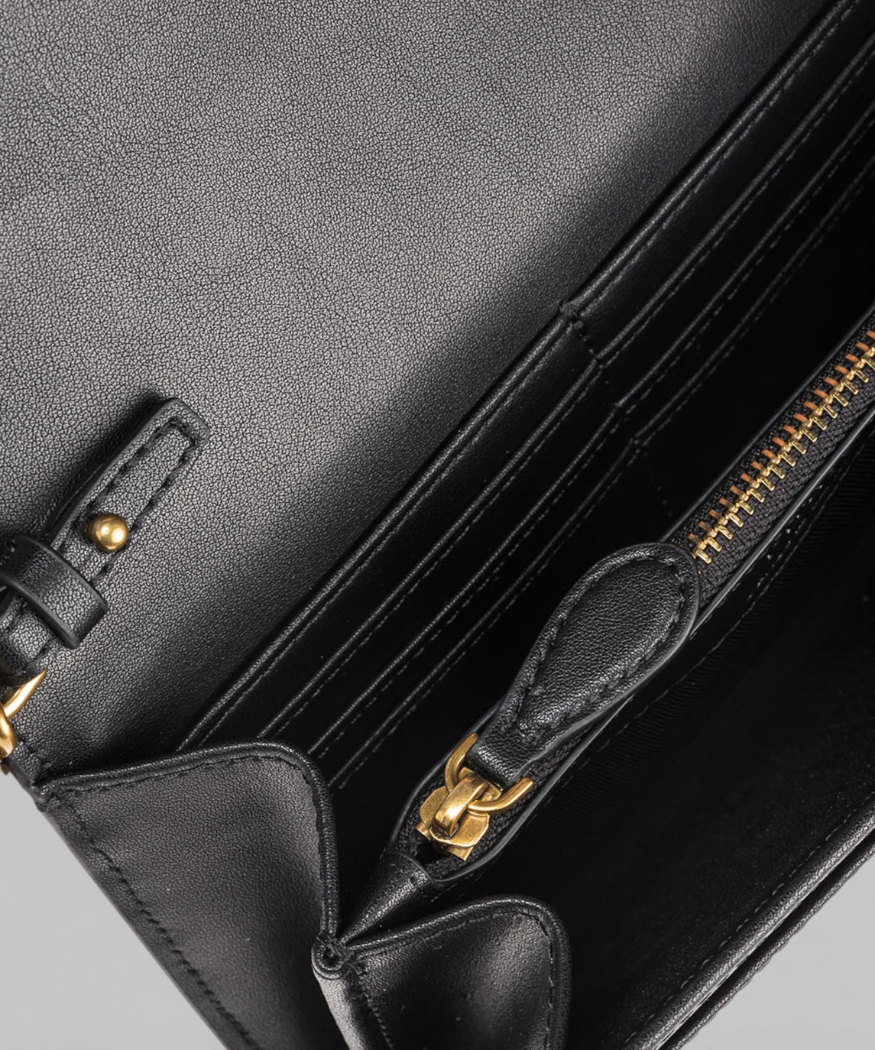 Portafoglio PINKO Love One a tracolla in pelle