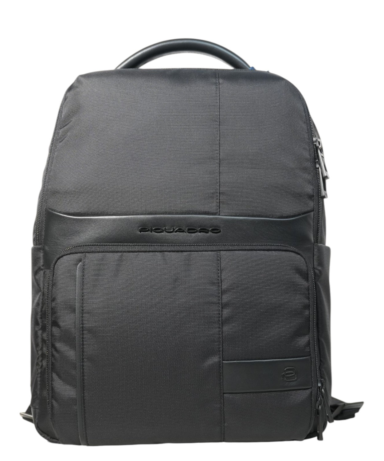 Versatile backpack for 14-inch laptop and iPad®