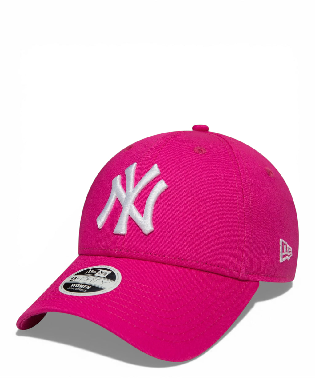 New Era Yankees 9FORTY Essential Adjustable Cap