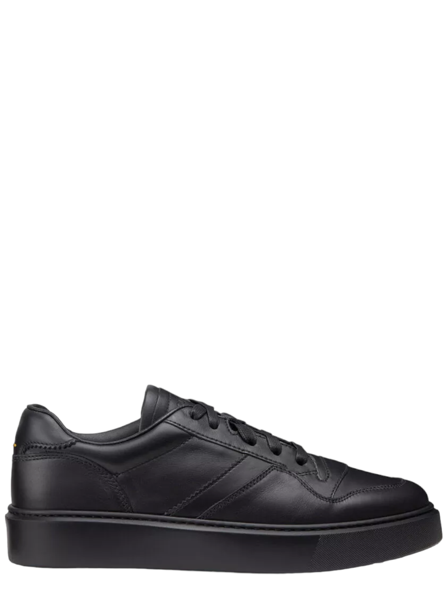 Sneaker in pelle nera-Doucal'S-Sneakers-Vittorio Citro Boutique