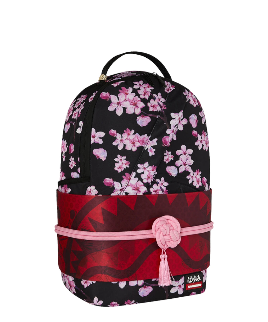 Sprayground Sakura Kimono DLXSV Backpack: Style and Functionality