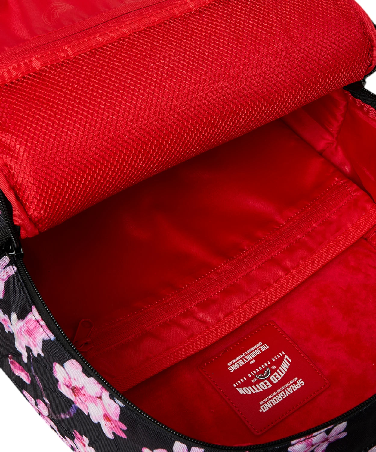 Sprayground Sakura Kimono DLXSV Backpack: Style and Functionality