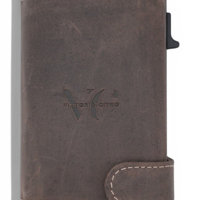 Men's Designer Wallets: Leather, Luxury, and Functionality