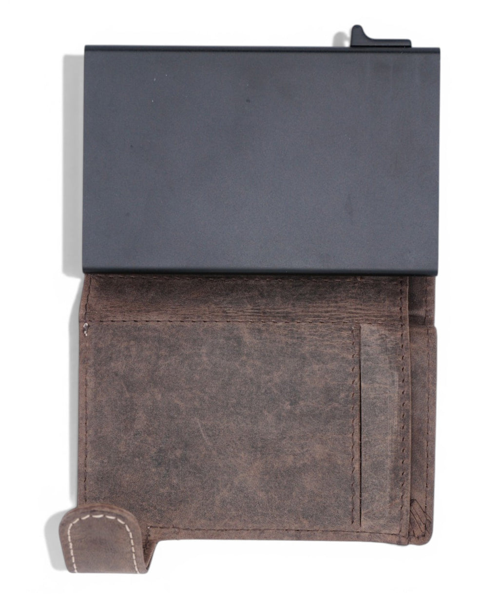 Men's Leather RFID Wallet by VittorioCitro