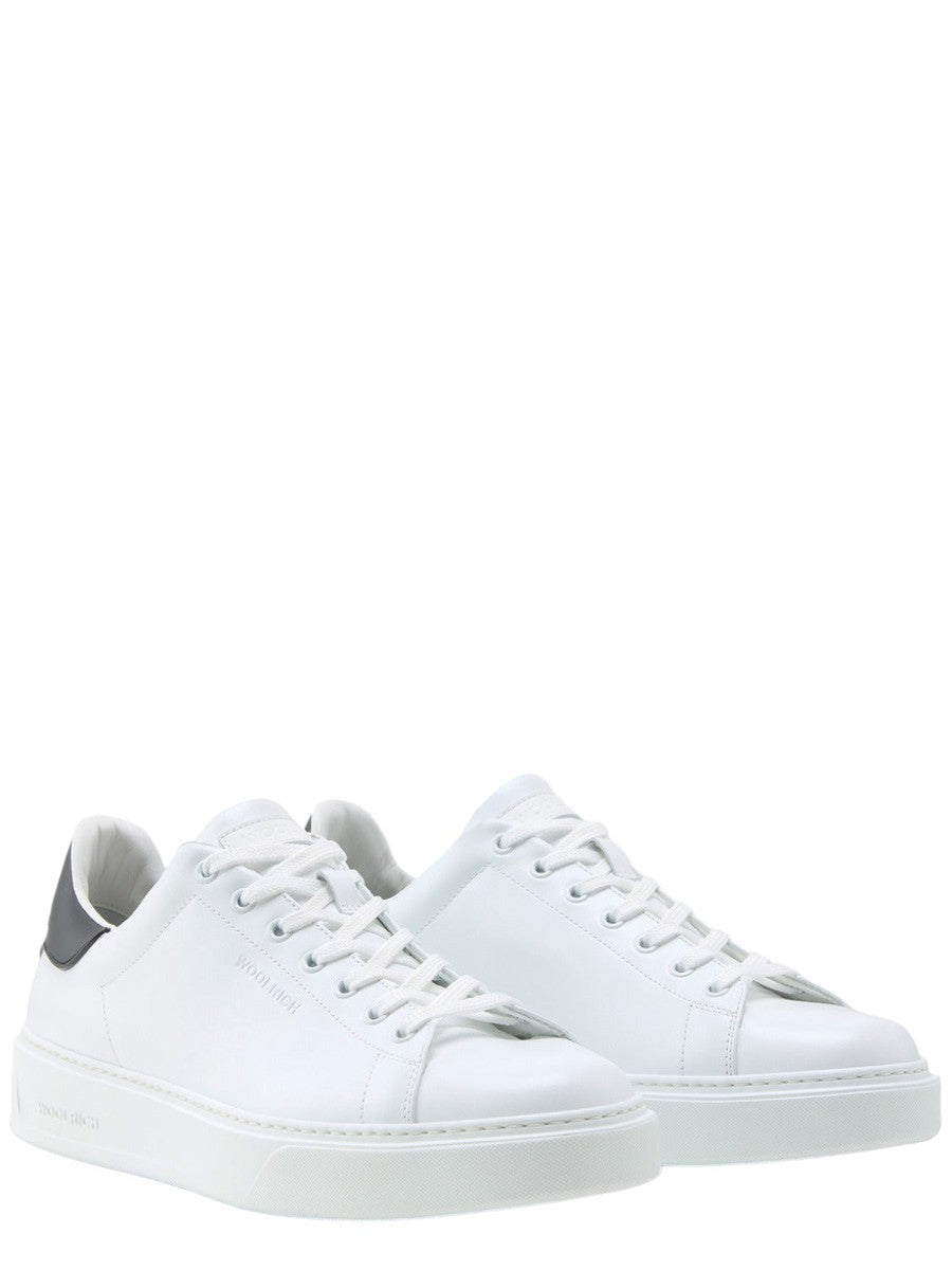 Sneakers Classic Court in pelle con toppa a contrasto-Woolrich-Sneakers-Vittorio Citro Boutique