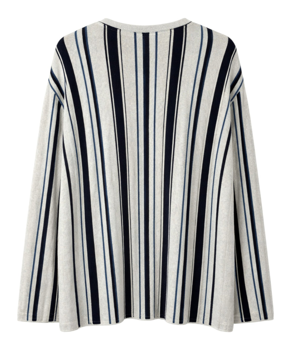 Lardini Knitted Cardigan for a contemporary style