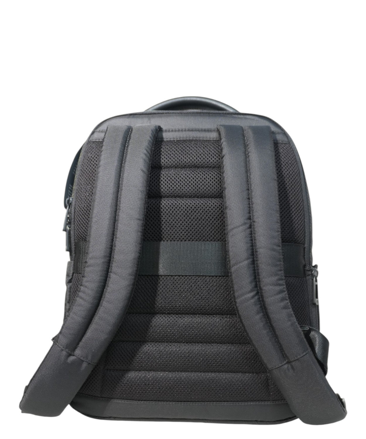 Versatile backpack for 14-inch laptop and iPad®