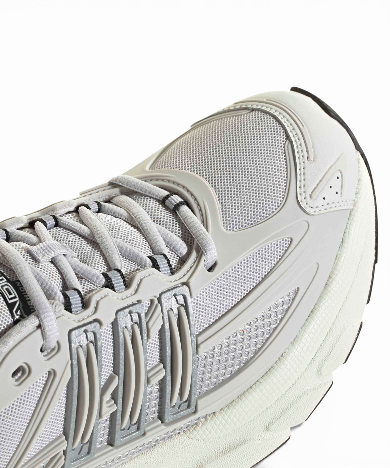 Adidas Adistar XLG 2.0 Sneakers per Comfort e Stile