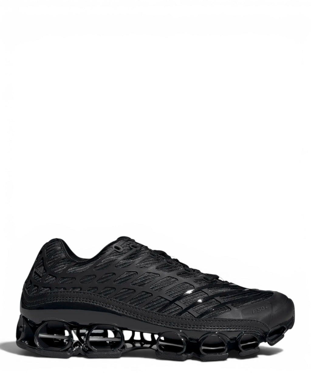 Zapatillas adidas Megaride F50 con estructura de jaula