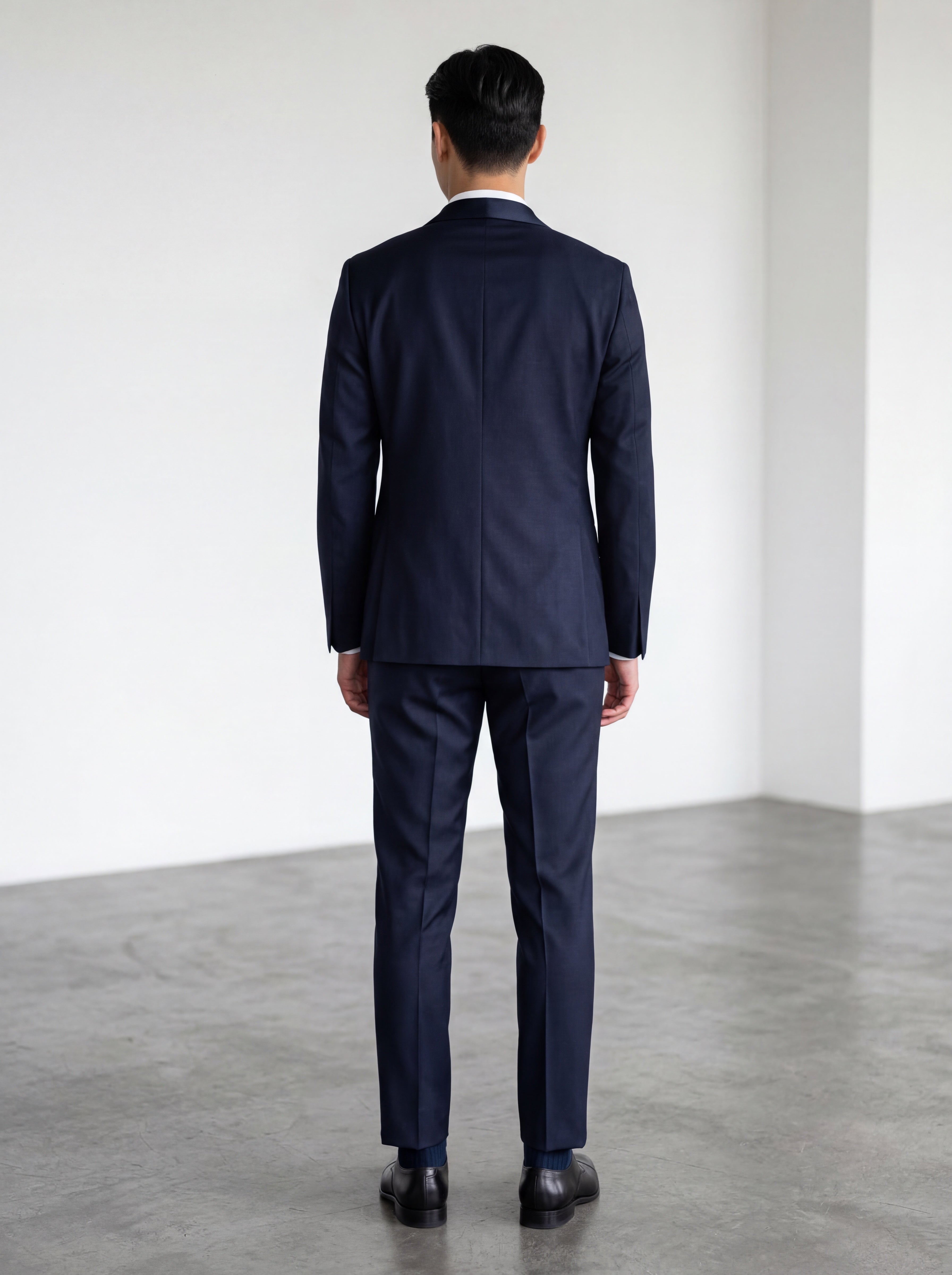 Blauw driedelig smokingpak - elegantie en comfort