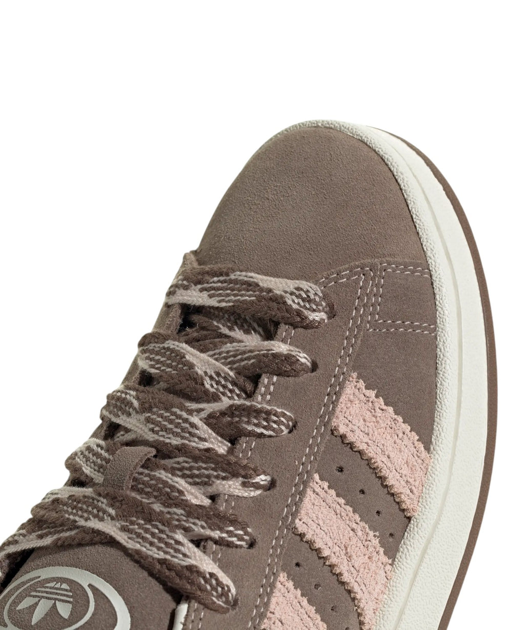 Adidas Campus 00s Sneakers in Suede and Rubber
