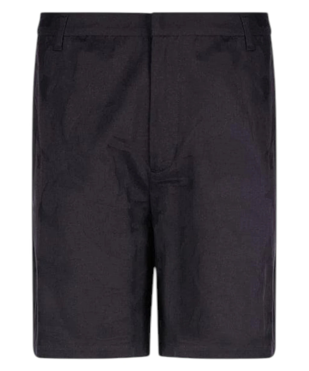 Bermuda shorts in ton sur ton camouflage fabric