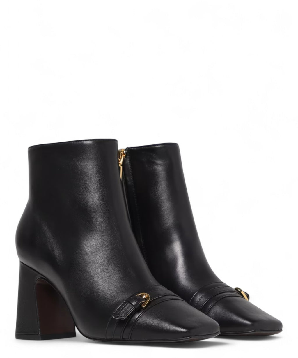 Coccinelle Nadja Stivaletto in Pelle con Punta Squadrata