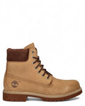 Stivali Timberland Nabuk Impermeabili 6 Inch da uomo in nabuk marrone medio, profilo laterale con suola robusta e logo impresso sul tallone.