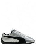 Sneakers unisex Puma Speedcat Metallic in Puma Silver e Black, profilo laterale sinistro con design slim e dettagli metallizzati.