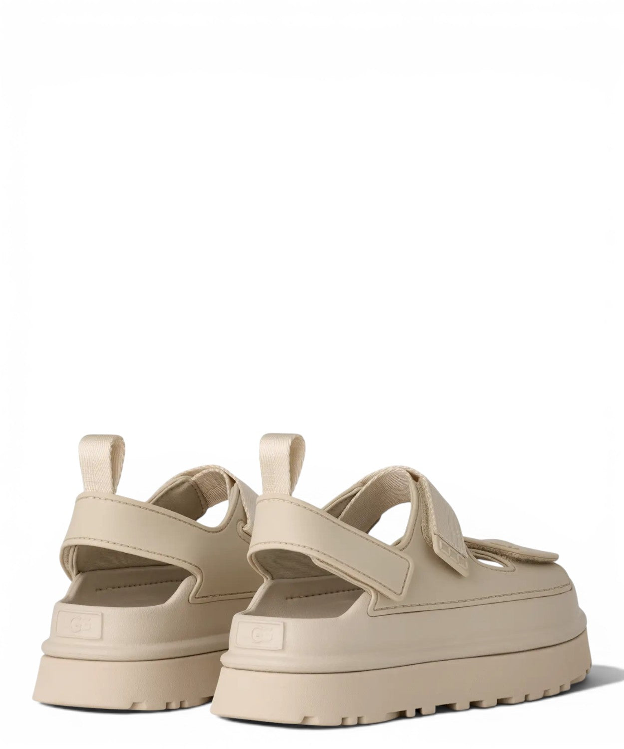 Sandalias UGG GoldenGlow con plataforma y suela carrarmato