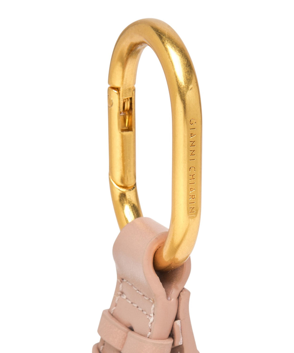Charm i læder fra Gianni Chiarini til tasker og accessories