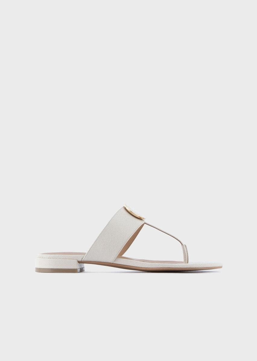 EMPORIO ARMANI - Sandali infradito in pelle con medaglia logata - Vittorio Citro Boutique